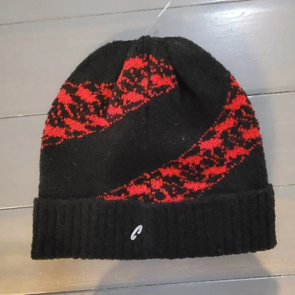 Givenchy Unisex Houndstooth Logo across front Wool Blend Beanie Hat Blac… main image 8